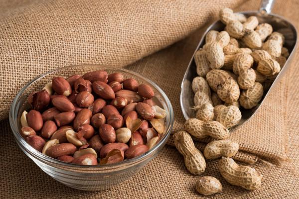 Is peanuts good for health?
