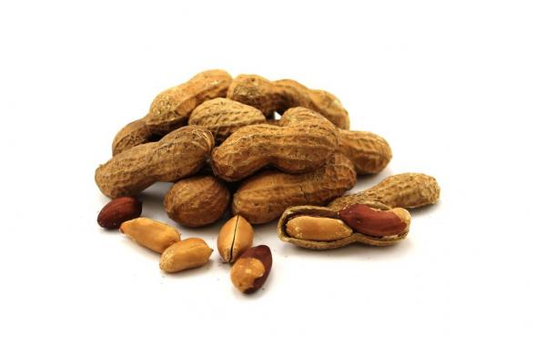 Are Raw Peanuts in Shell Good for You?